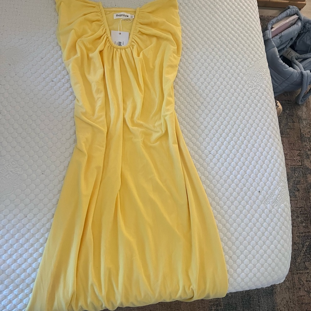 Sunny Yellow Plunge Gown